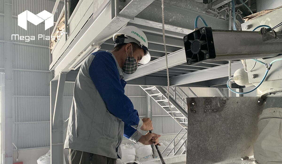 Compounding and Mixing