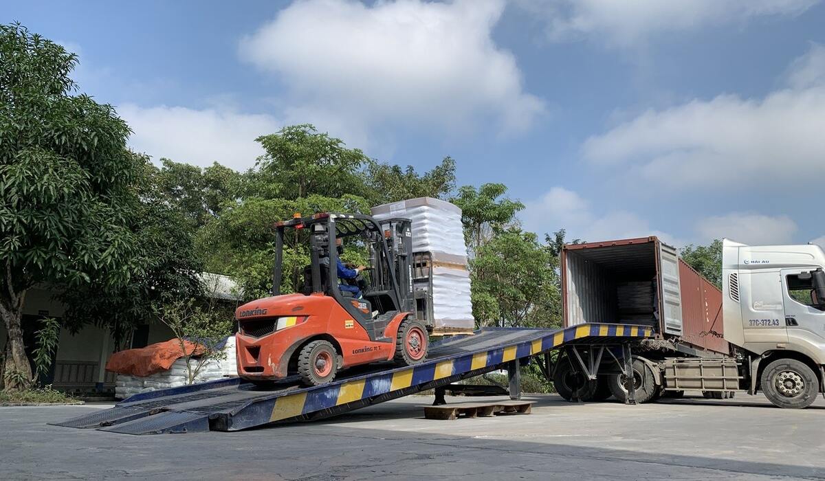 Stable supply, consistent quality, and compliance for international filler masterbatch market demands.